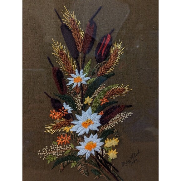 VTG Handmade Crewel Framed Matted 23.75"X29.75" Flowers Wheat Cattails EUC - Picture 3 of 4